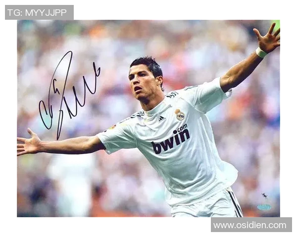 足球球星个性签名大全：展现球场风采与独特魅力的文字艺术